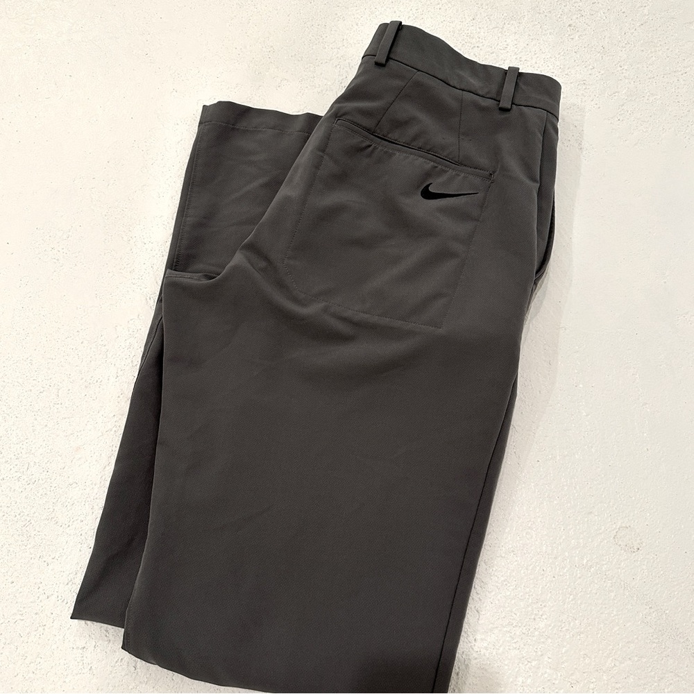 Nike Golf 32”x34” DriFit